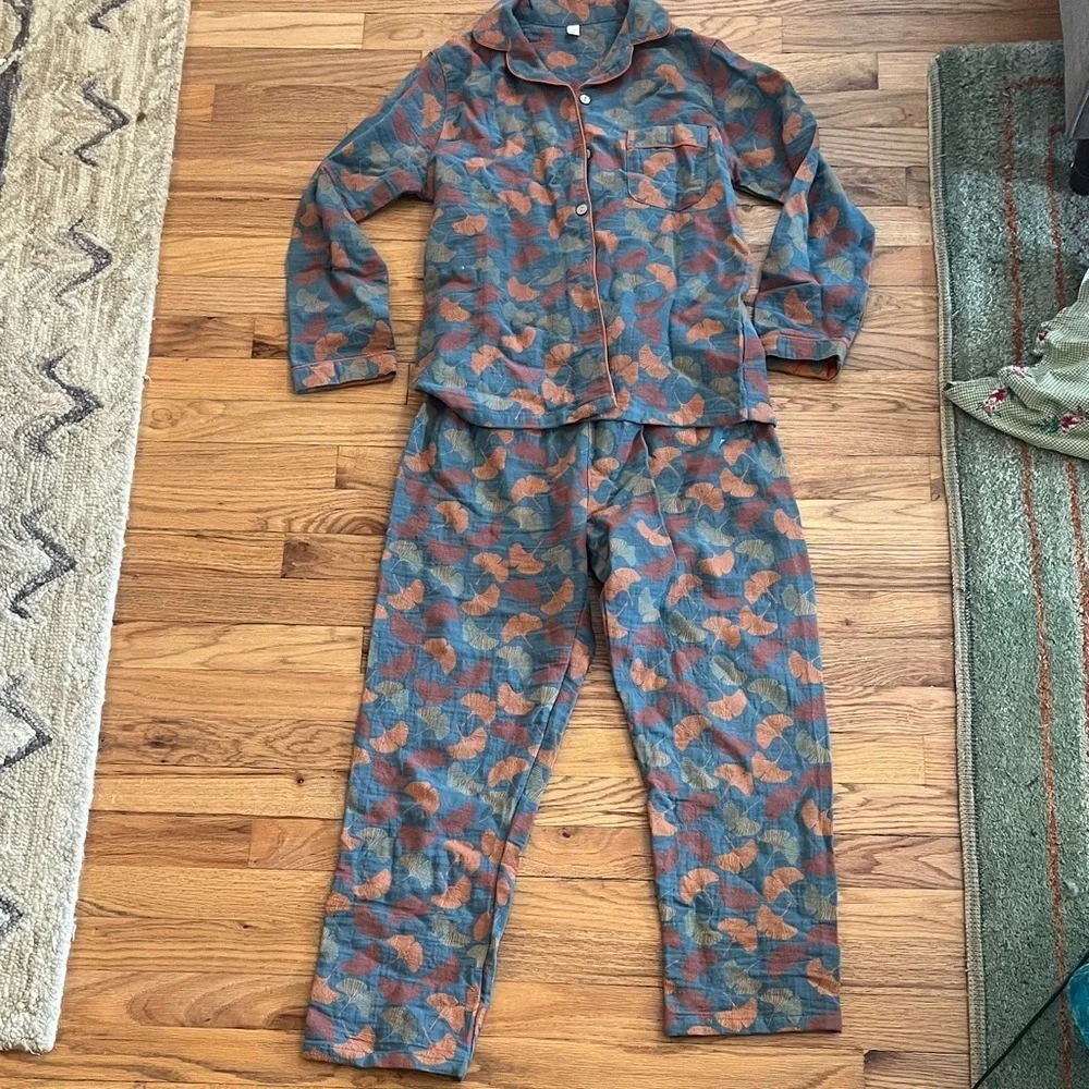 100% cotton matching ginkgo leaf print winter pajamas set
